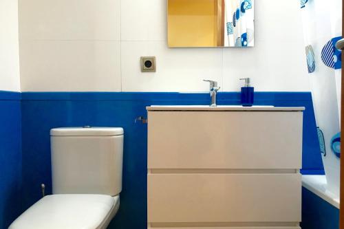 Kúpeľňa v ubytovaní Meddays Apartamento la Caleta Ático