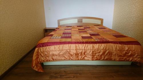 Säng eller sängar i ett rum på 2 kambariu butas Palangoje