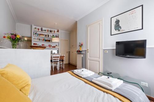Rome As You Feel - Paradiso Apartment