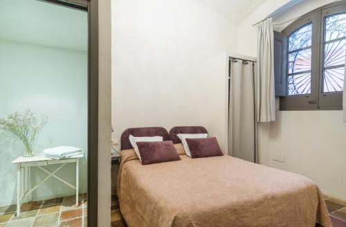 Postel nebo postele na pokoji v ubytování BYPILLOW Cluc Begur
