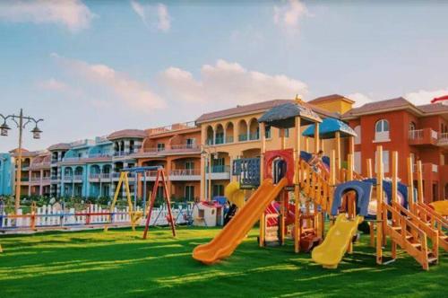 Parc infantil de بورتو مطروح