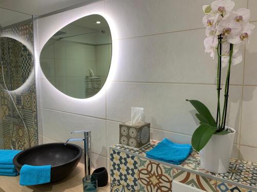 Phòng tắm tại Appartement 12 - Golf de Roquebrune - Vue mer imprenable !