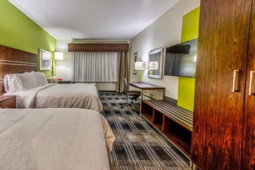Gallery image of Holiday Inn Express & Suites Dallas NW - Farmers Branch, an IHG Hotel in Farmers Branch