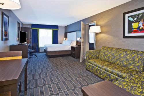 Gallery image of Holiday Inn Express Hotel & Suites Ann Arbor West, an IHG Hotel in Ann Arbor