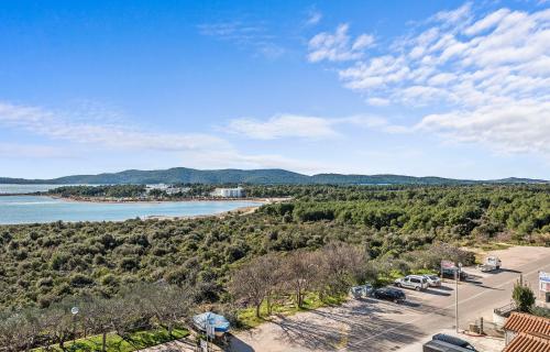 Gallery image of Apartments & Restaurant Barun Sibenik in Šibenik
