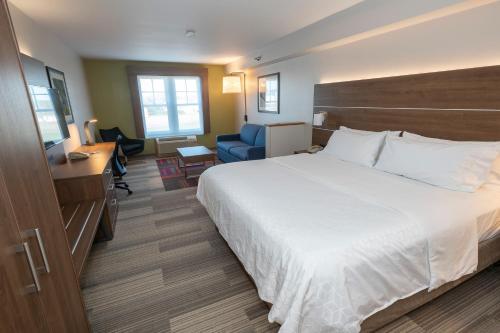 Gallery image of Holiday Inn Express & Suites Iron Mountain, an IHG Hotel in Iron Mountain