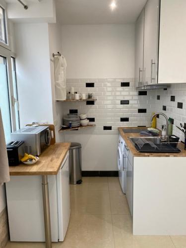 Large and unique souplex 60sqm, well located