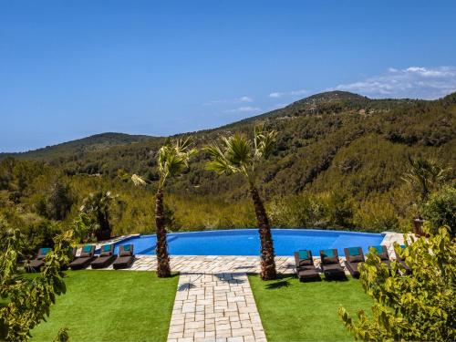 Swimmingpoolen hos eller tæt på Casa Nova Estate