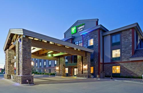 Holiday Inn Express Hotel & Suites Brainerd-Baxter, an IHG Hotel