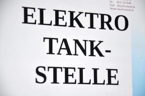 a book with the words elkino taylor tank at Hotel Alt-Connewitz in Leipzig