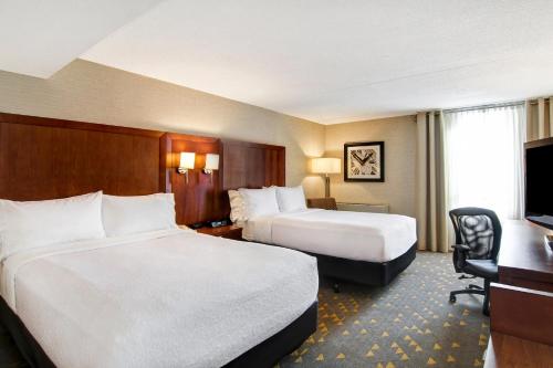 Gallery image of Holiday Inn Oakville Centre, an IHG Hotel in Oakville