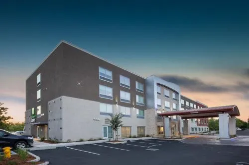Holiday Inn Express & Suites Chico by IHG in Chico