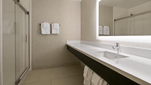 Foto de la galería de Holiday Inn Express Hotel & Suites Everett, an IHG Hotel en Everett