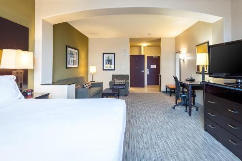 Imagen de la galería de Holiday Inn Express Hotel & Suites Dallas West, an IHG Hotel, en Dallas