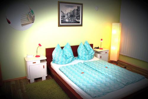 Postel nebo postele na pokoji v ubytování ambiente solutions apartments