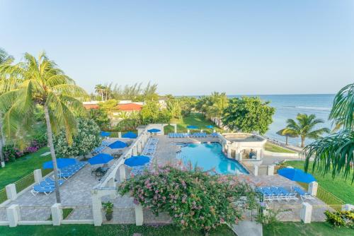 
Uitzicht op het zwembad bij Holiday Inn Resort Montego Bay All Inclusive, an IHG Hotel of in de buurt
