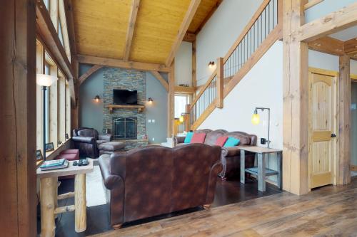 Fraser Cabin in the Woods – Photos 3