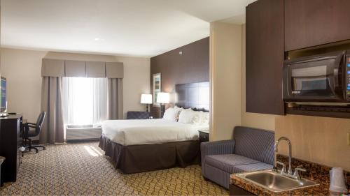 Imagen de la galería de Holiday Inn Express Hotel and Suites Elk City, an IHG Hotel, en Elk City