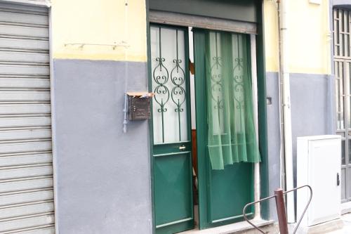 La tana del porto