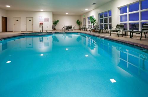 Imagen de la galería de Holiday Inn Express Hotel and Suites Stevens Point, an IHG Hotel, en Stevens Point