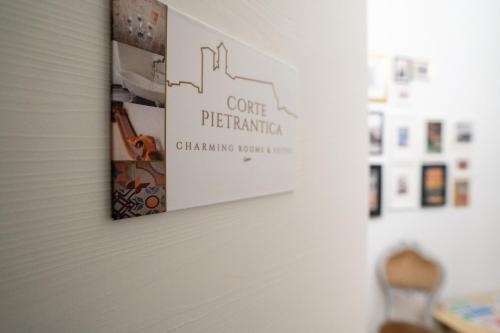 Certifikát, hodnocení, plakát nebo jiný dokument vystavený v ubytování Corte Pietrantica - Charming Rooms & Suites