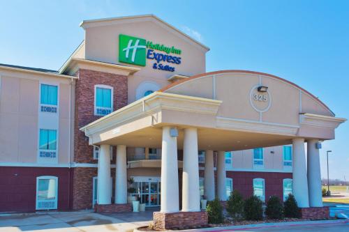 a rendering of the front of a hotel at Holiday Inn Express Hotel & Suites Alvarado by IHG in Alvarado