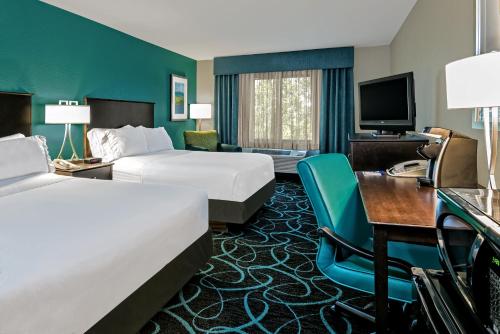 Foto dalla galleria di Holiday Inn Express Hotel and Suites Fort Worth/I-20 a Fort Worth