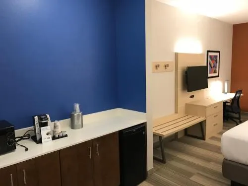 Holiday Inn Express Orlando - South Davenport by IHG photo 17