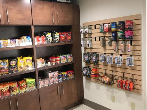 Holiday Inn Express Orlando - South Davenport by IHG photo 35