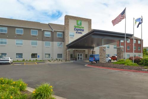 Gallery image of Holiday Inn Express & Suites - Omaha - 120th and Maple by IHG in Omaha