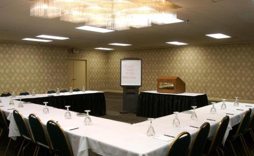 Konferenční prostory v ubytování Crowne Plaza Hotel Hickory by IHG