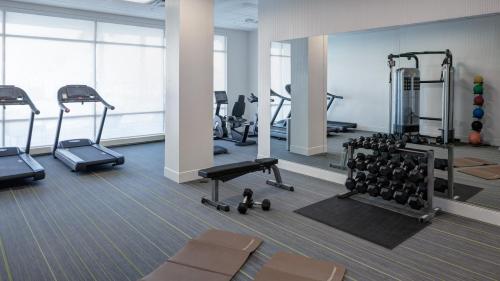 Holiday Inn Express & Suites Orlando At SeaWorld by IHG - With Free Shuttle Service to SeaWorld Parks photo 39