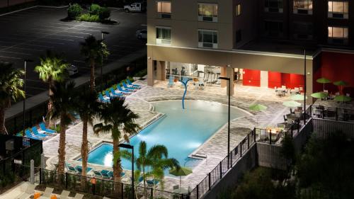 Holiday Inn Express & Suites Orlando At SeaWorld by IHG - With Free Shuttle Service to SeaWorld Parks photo 37