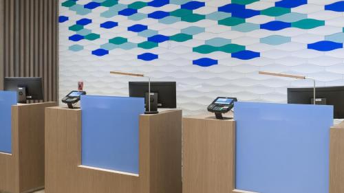 Holiday Inn Express & Suites Orlando At SeaWorld by IHG - With Free Shuttle Service to SeaWorld Parks photo 40