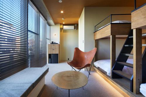 mizuka Nakasu 5 - unmanned hotel -