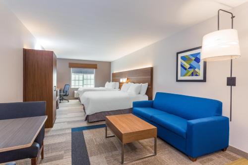 Foto dalla galleria di Holiday Inn Express Hotel & Suites Eau Claire North, an IHG Hotel a Lake Hallie