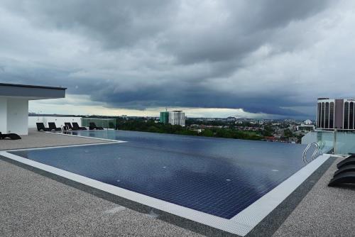 Gallery image of Regatta Suites Hotel at Kozi Square Kuching in Kuching