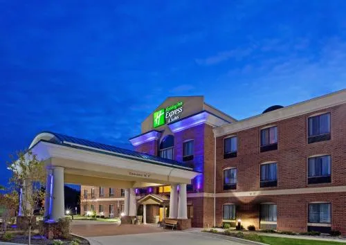Holiday Inn Express Hotel & Suites Chesterfield - Selfridge Area by IHG in Sterling Heights