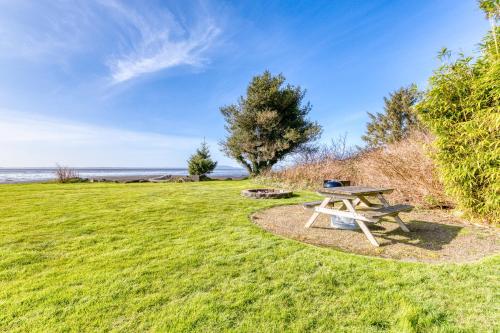 Yurt on the Bay – Photos 4