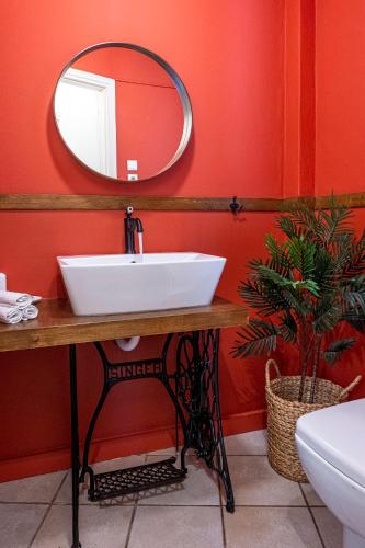 Hidesign Athens Plaka Apartment in Acropolis