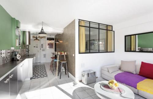 CANNES Festival Films Center, with 2 bedrooms and balcony photo 12