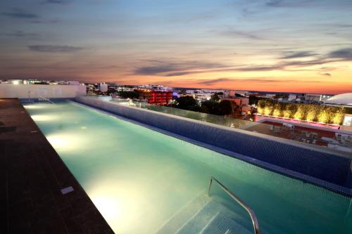 Holiday Inn Express & Suites - Playa Del Carmen, An Ihg Hotel en Playa del Carmen