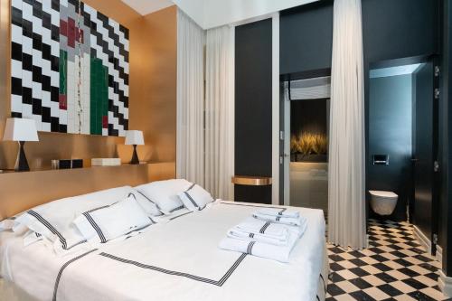 Casa Morgana - The Pantheon Balcony Suite