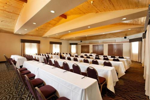 Konferenční prostory v ubytování Holiday Inn Express Hotel & Suites Montrose - Black Canyon Area by IHG