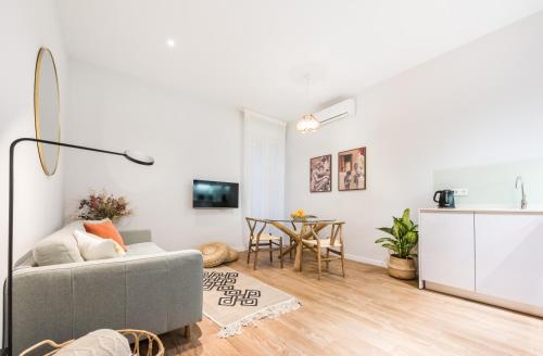 NEW DESIGN APARTMENT BARRIO DE LAS LETRAS