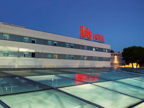 Gallery image of Hotel ibis Porto Sao Joao in Porto