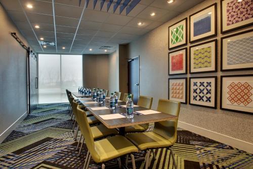 a conference room with a long table and chairs at Holiday Inn Express & Suites Mt Sterling North by IHG in Mount Sterling