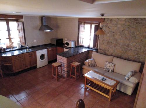 Casa o chalet Casa de Aldea Gelot (España Mestas del Con ...