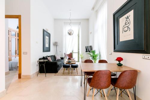 Azo2E Stylish Bright Apartment Sevilla Downtown