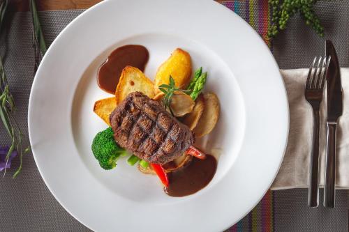 Comida en el resort o alrededores